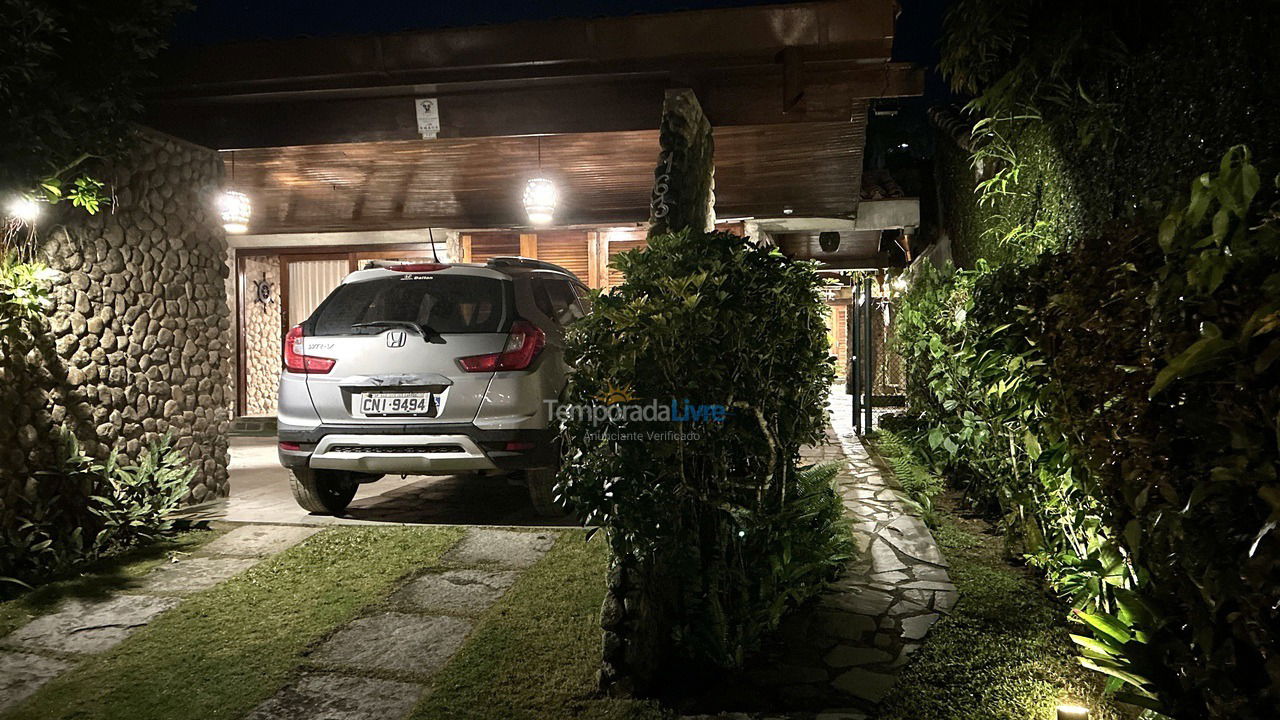 House for vacation rental in Ubatuba (Praia do Tenório)