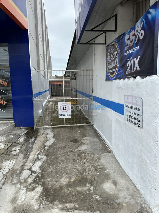 Casa para aluguel de temporada em Torres (Praia Grande)