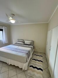 Apartamento com Lazer na Praia de Pitangueiras Guaruja