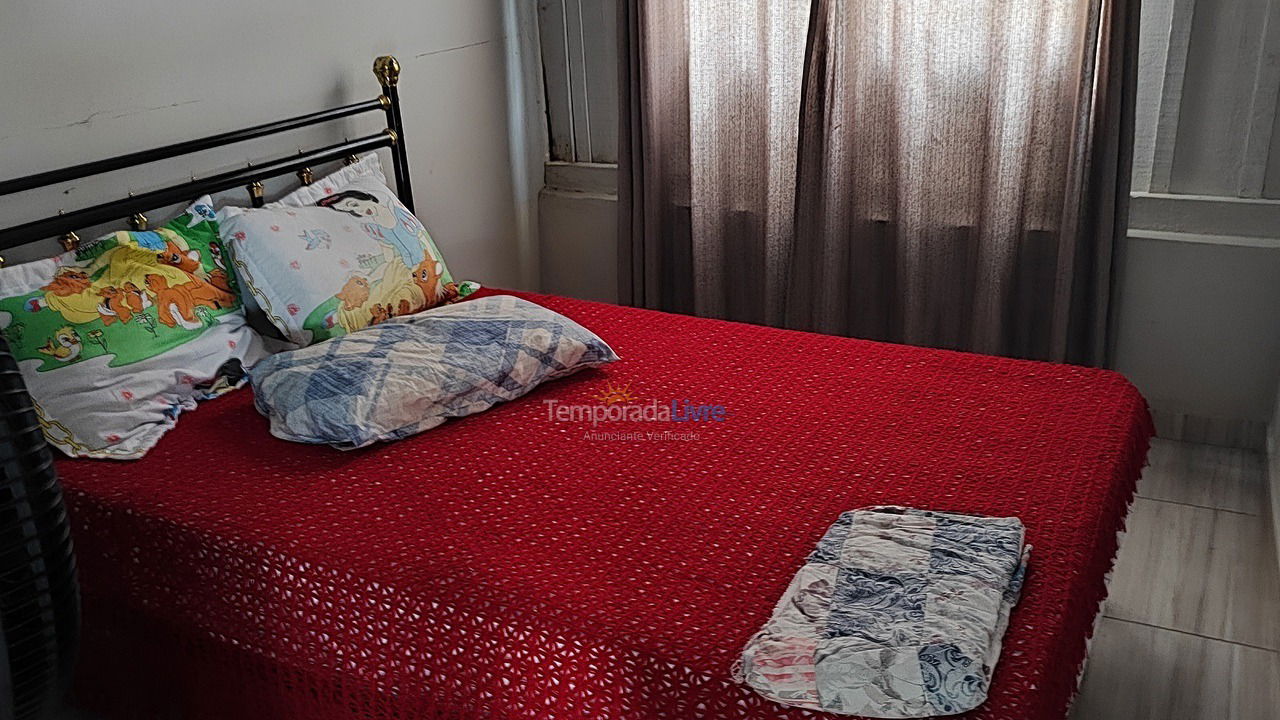 Casa para aluguel de temporada em Guaratuba (Coroados)