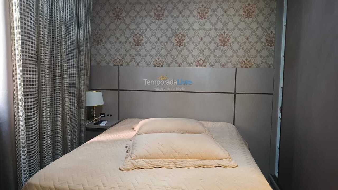 Apartamento para alquiler de vacaciones em Itapema (Meia Praia)