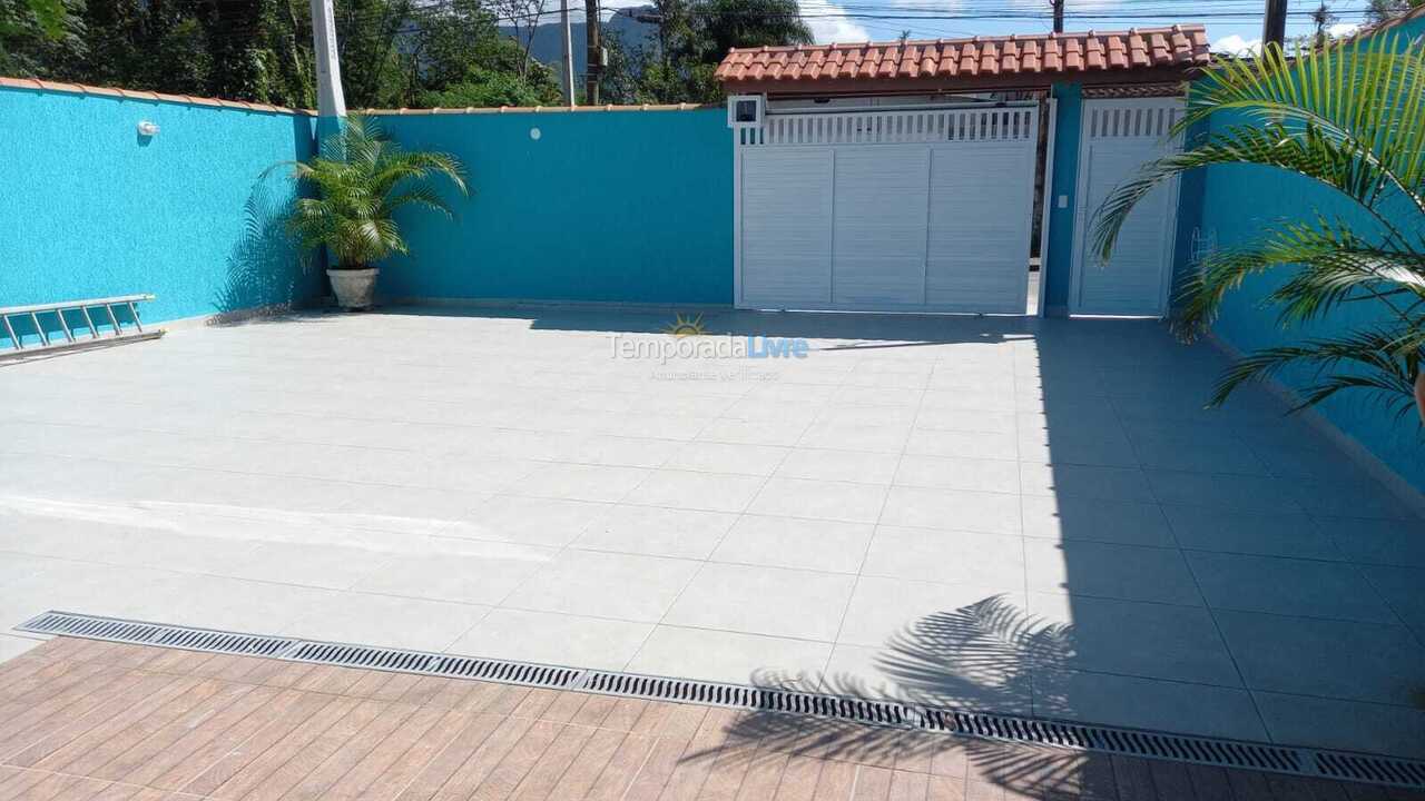 House for vacation rental in Ubatuba (Bairro Rio Escuro)