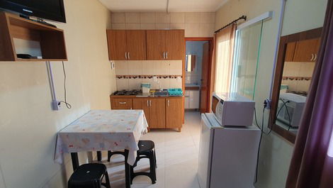 BEAUTIFUL KITNET - 3 PEOPLE, AIR CONDITIONING, 300M FROM THE BEACH