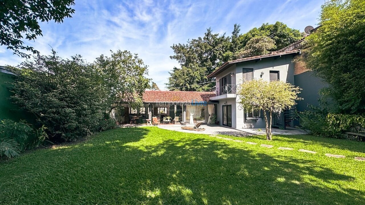 Casa para alquiler de vacaciones em Carapicuíba (Granja Viana)