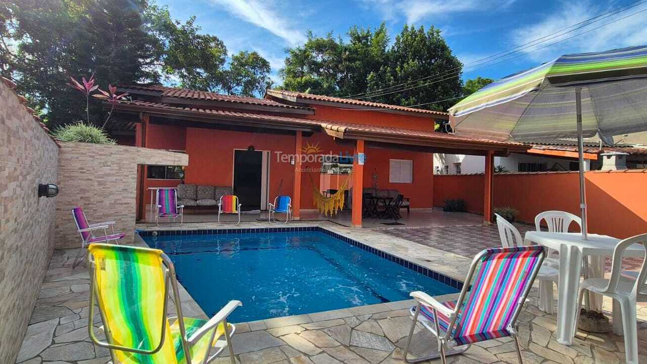 Casa para alquiler de vacaciones em Bertioga (Costa do Sol)