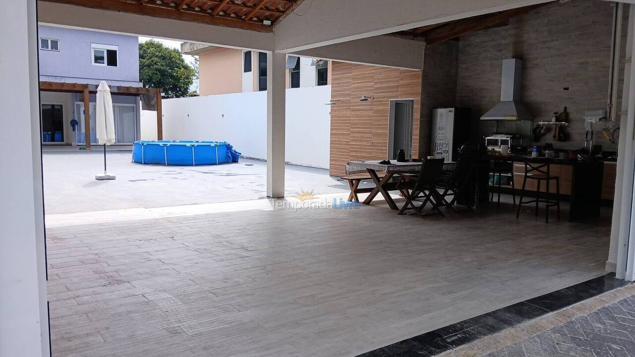 Casa para alquiler de vacaciones em Guarujá (Jardim Virginia Praia da Enseada)