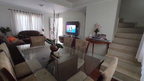 House for rent in Cascavel - Centro