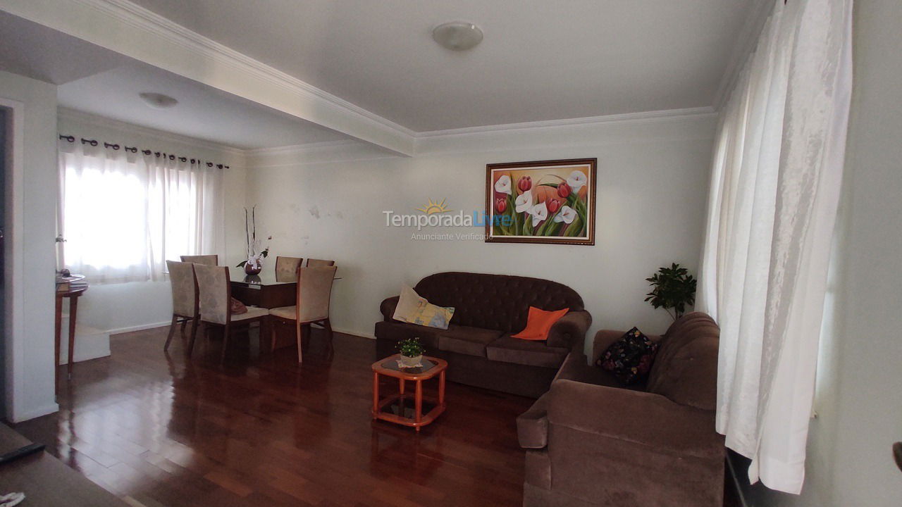 House for vacation rental in Cascavel (Centro)