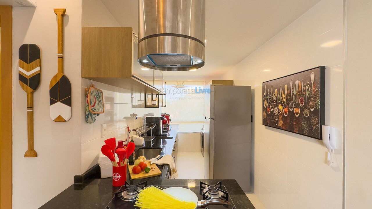 Apartamento para aluguel de temporada em Camaçari (Monte Gordo Itacimirim)