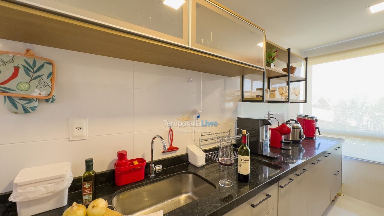 Apartamento para aluguel de temporada em Camaçari (Monte Gordo Itacimirim)
