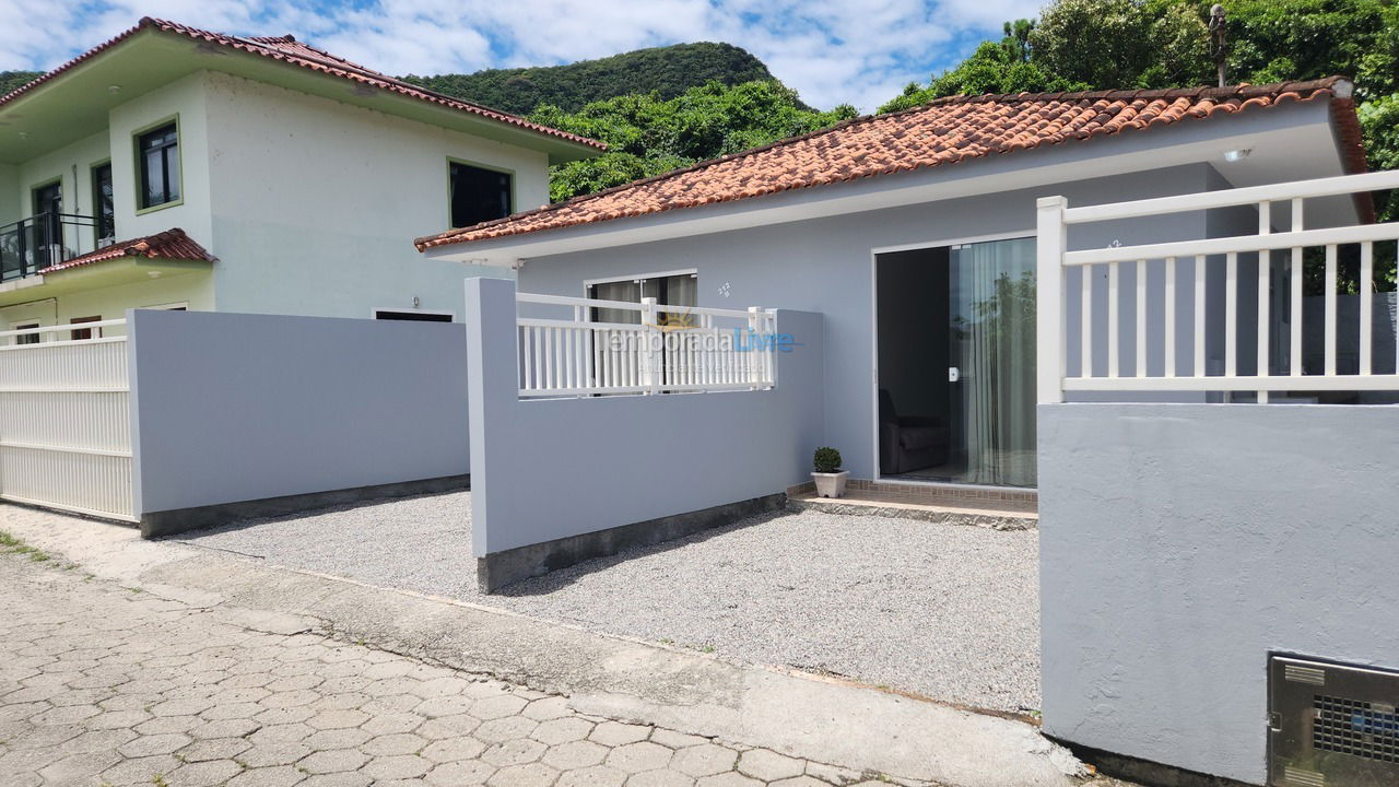 Casa para alquiler de vacaciones em Florianópolis (Praia da Armação)