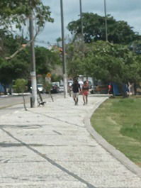 Casa de dois quartos há 12 minutos das melhores praias deCabo Frio.