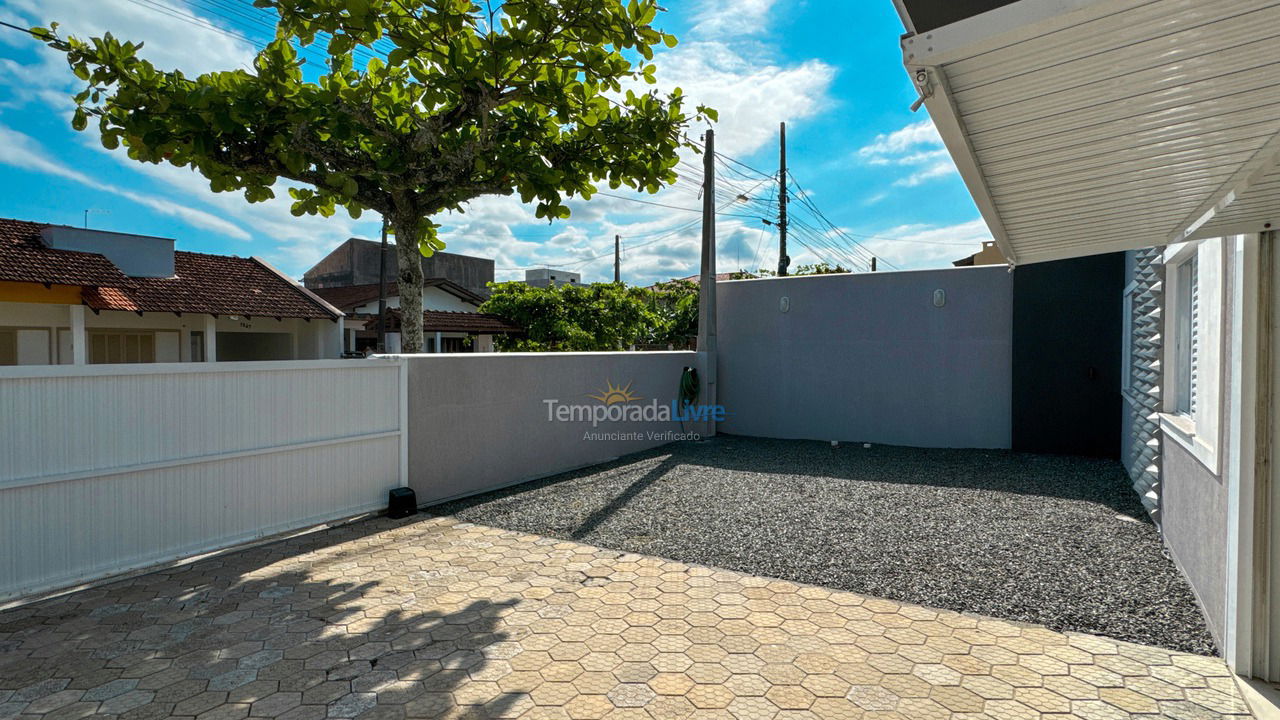 Casa para alquiler de vacaciones em São Francisco do Sul (Enseada)