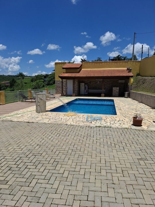 Granja para alquiler de vacaciones em Igaratá (Bairro Fazenda São Pedro)