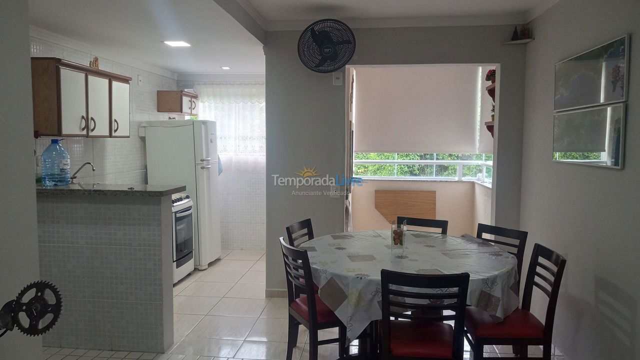 Apartamento para aluguel de temporada em Ubatuba (Itaguá)