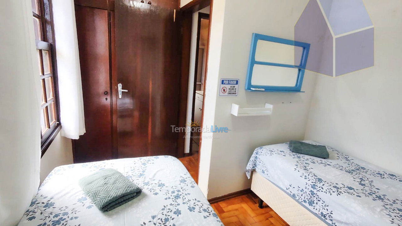 Casa para aluguel de temporada em Florianópolis (Cachoeira do Bom Jesus)
