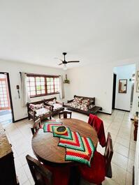 COD.C021,120M FROM THE BEACH, 2 BEDROOMS, 1 SUITE, 7 PEOPLE, AIR CONDITIONING.