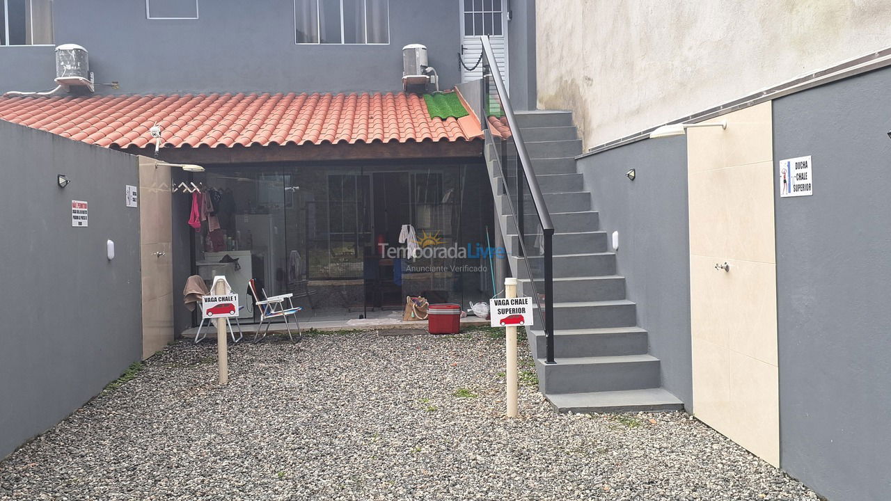 Casa para aluguel de temporada em Ubatuba (Enseada)