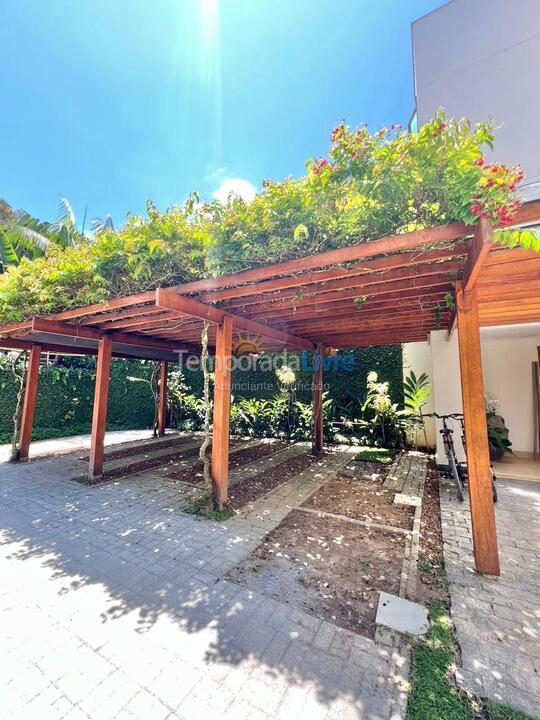 House for vacation rental in São Sebastião (Barra do Sahy)