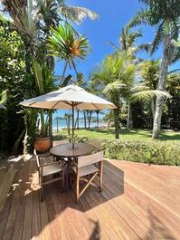 House in a condominium right on the sand on Barra do Sahy beach