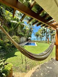 House in a condominium right on the sand on Barra do Sahy beach