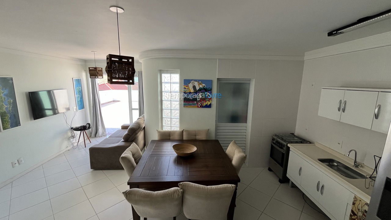 Apartamento para aluguel de temporada em Florianopolis (Praia dos Ingleses)