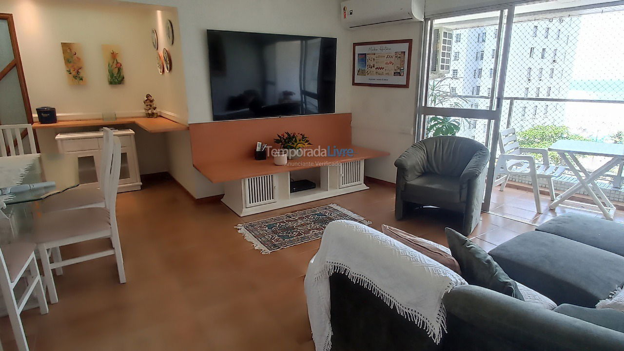 Apartment for vacation rental in Guarujá (Pitangueiras)