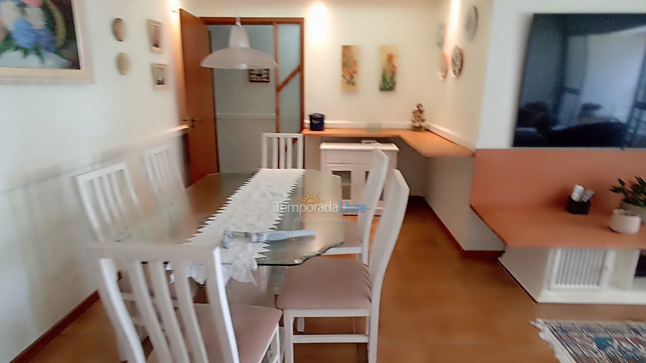 Apartment for vacation rental in Guarujá (Pitangueiras)