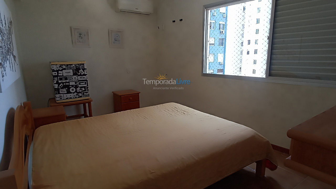 Apartment for vacation rental in Guarujá (Pitangueiras)