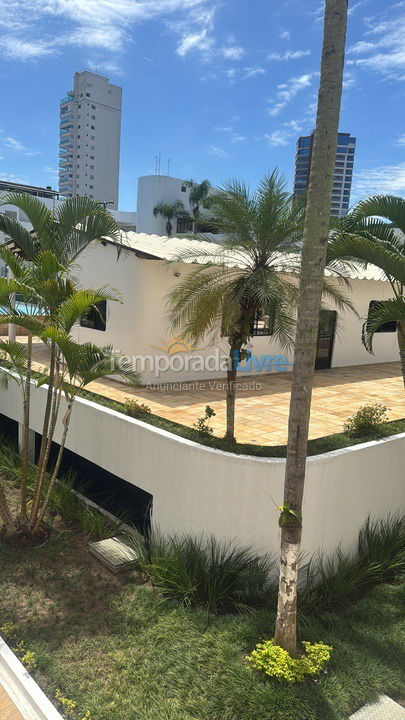 Apartamento para aluguel de temporada em Guarujá (Enseada)