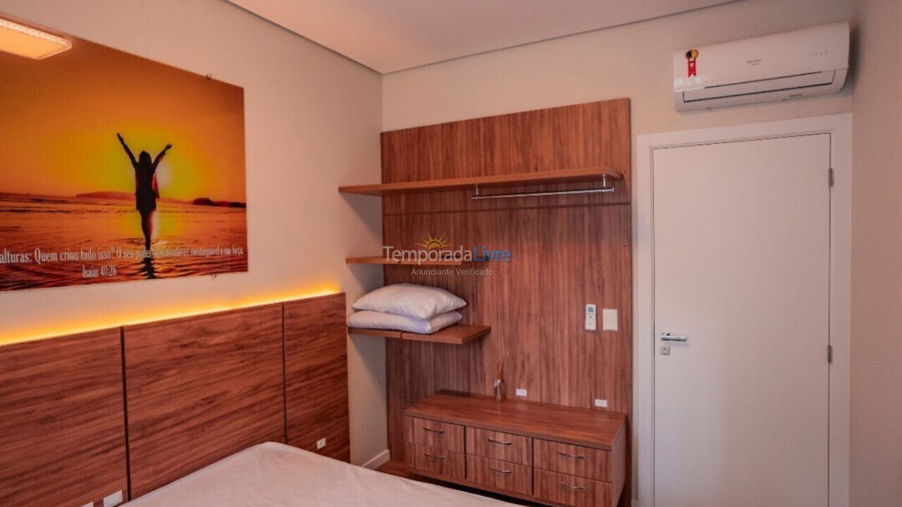 Apartamento para alquiler de vacaciones em Governador Celso Ramos (Palmas)