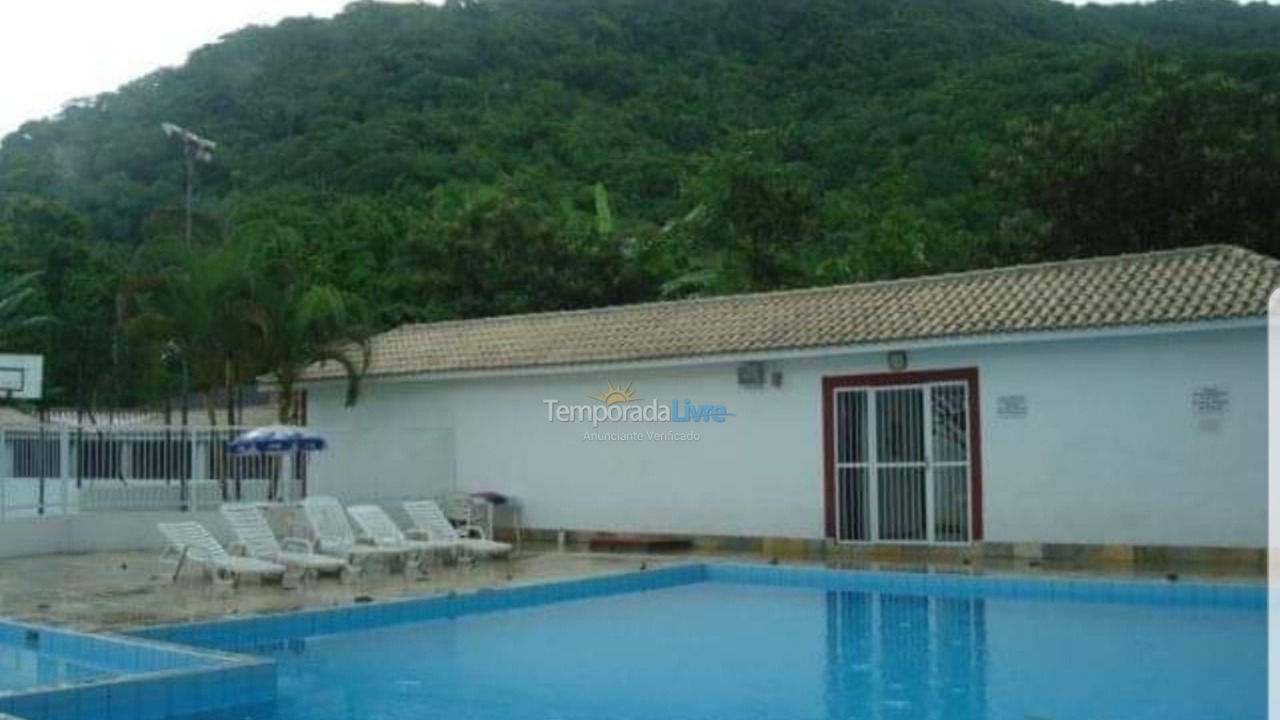 Apartment for vacation rental in Ubatuba (Centro)