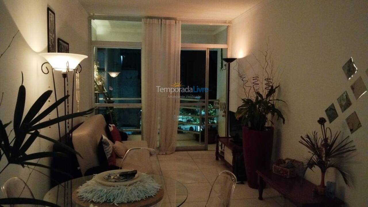 Apartamento para aluguel de temporada em Guarujá (Pitangueiras)