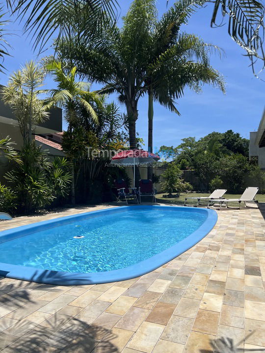 Casa para aluguel de temporada em Bombinhas (Mariscal)