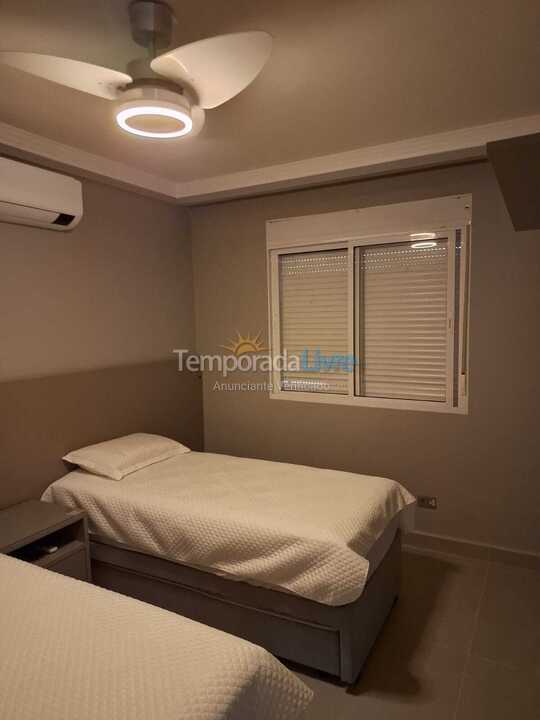 Apartment for vacation rental in Guarujá (Pitangueiras)