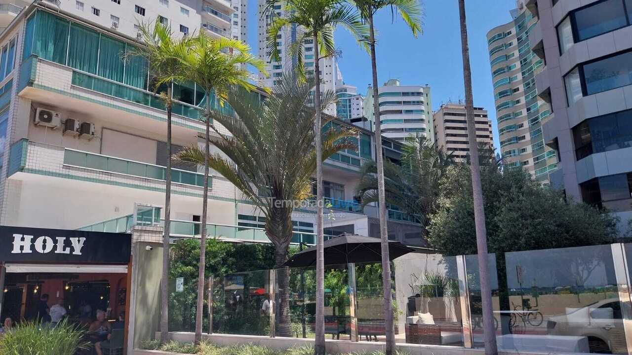 Apartamento para aluguel de temporada em Balneário Camboriú (Barra Sul)