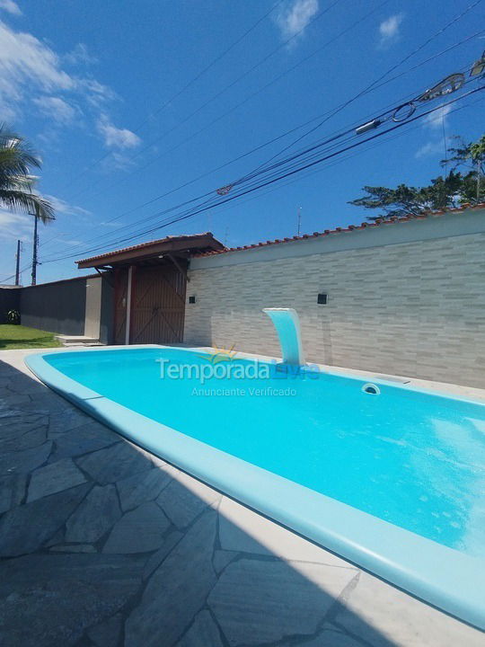 House for vacation rental in Bertioga (Praia do Indaiá)