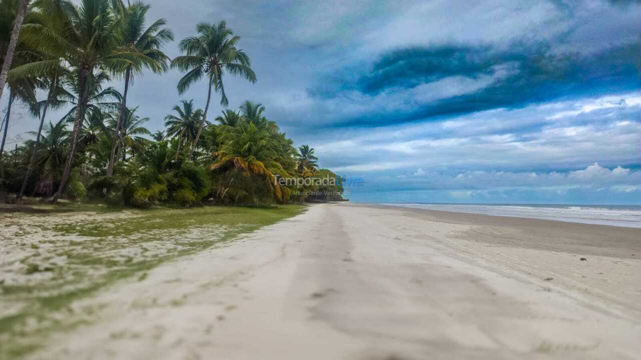 Granja para alquiler de vacaciones em Ilhéus (Praia dos Coqueiros)