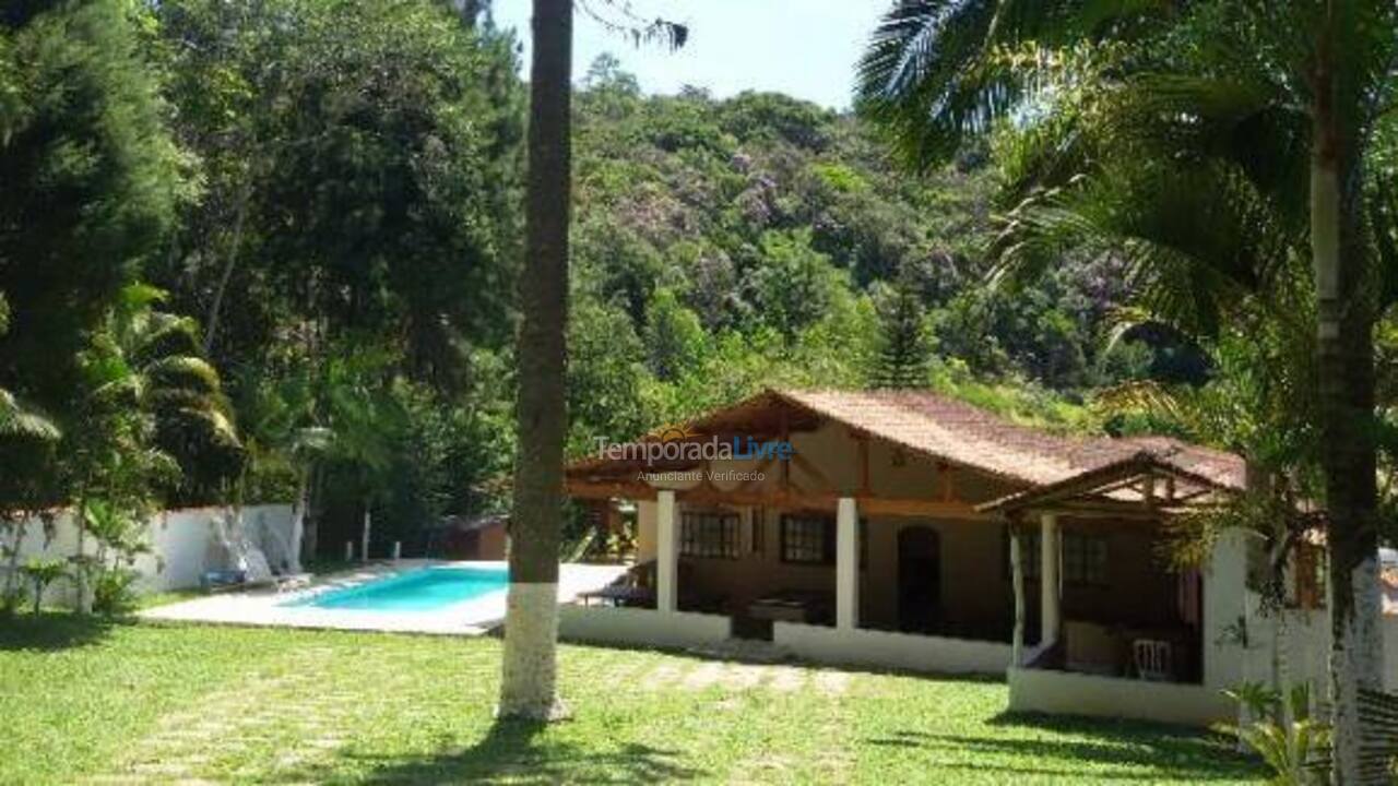 Granja para alquiler de vacaciones em Juquitiba (Ritas)