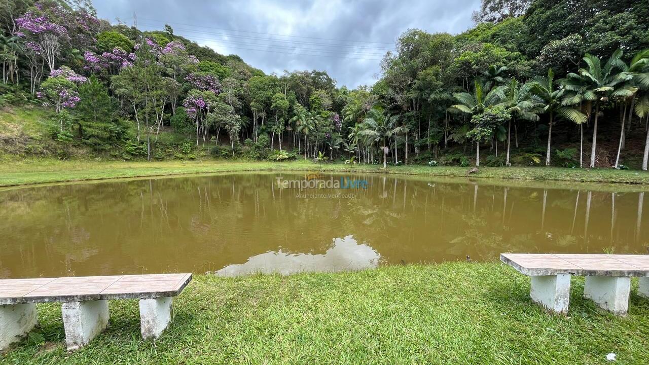 Granja para alquiler de vacaciones em Juquitiba (Ritas)