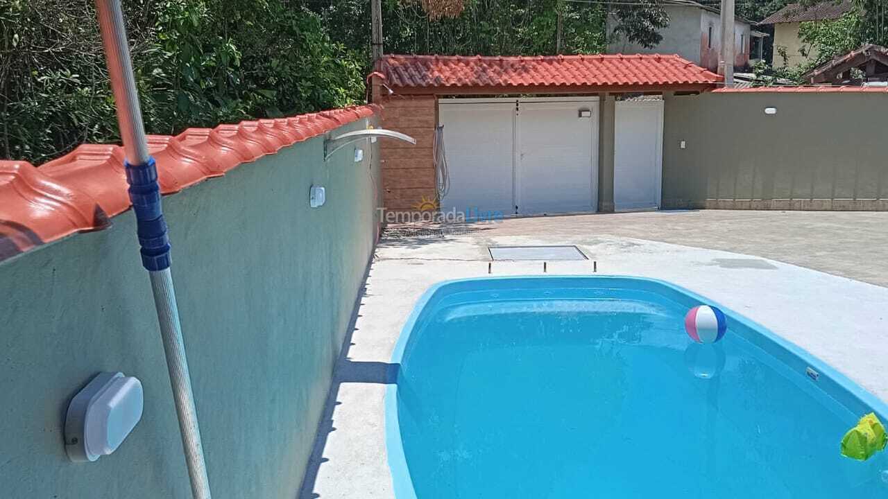 Casa para aluguel de temporada em Bertioga (Praia de Guaratuba)