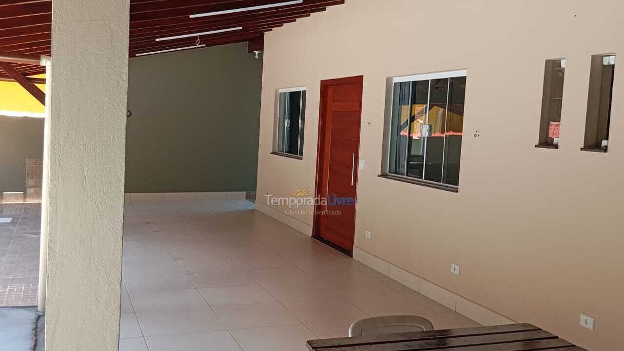 Casa para aluguel de temporada em Bertioga (Praia de Guaratuba)