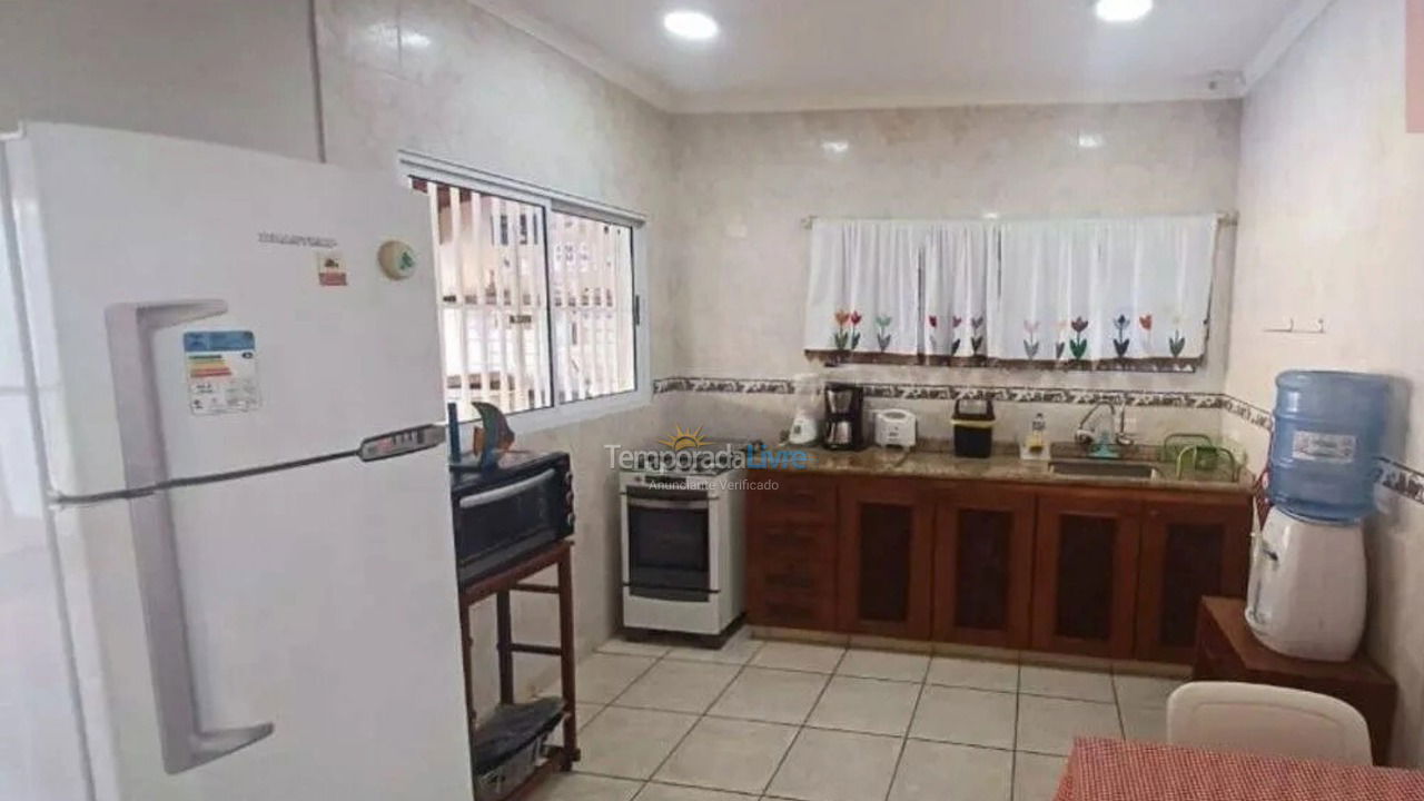Casa para aluguel de temporada em Bertioga (Indaiá)