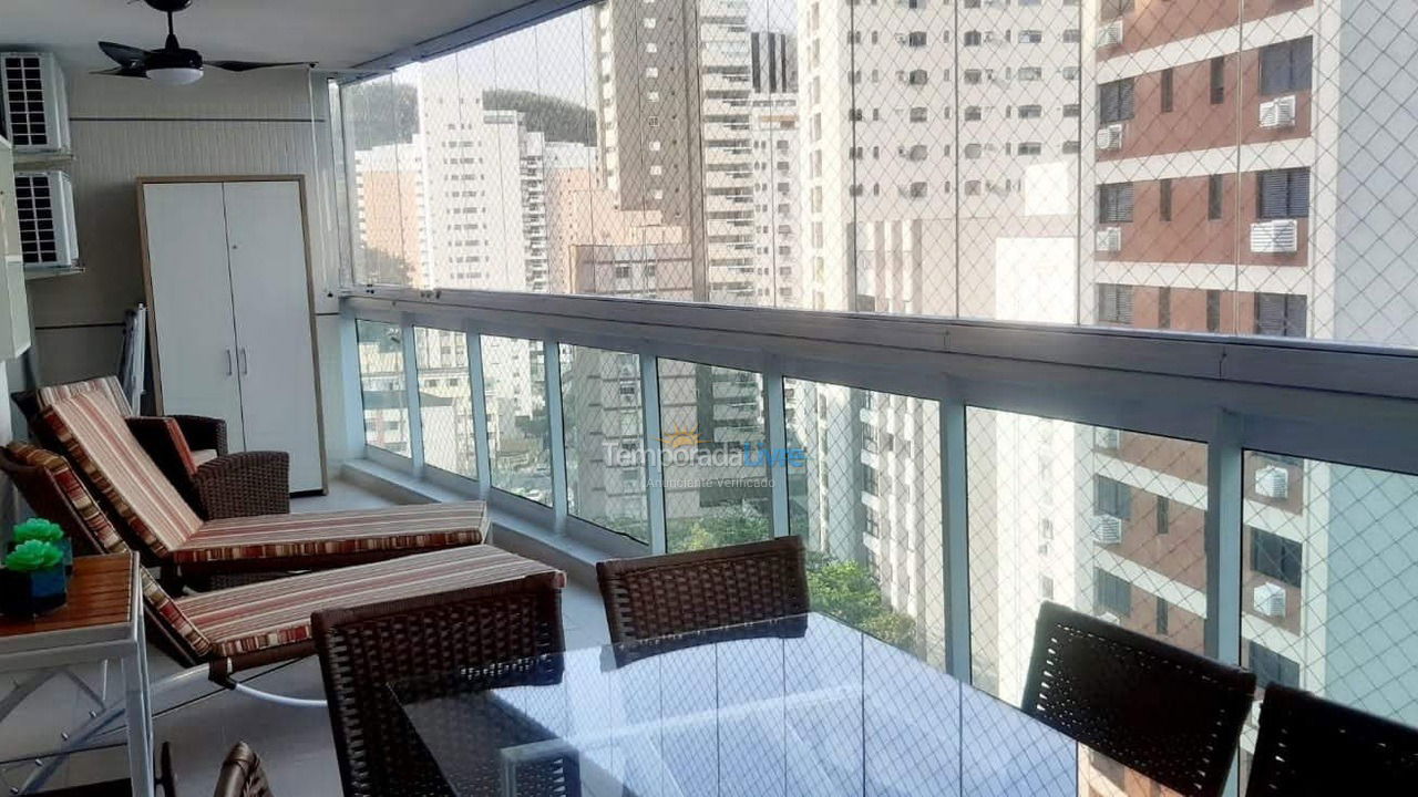 Apartamento para aluguel de temporada em Guarujá (Astúrias)