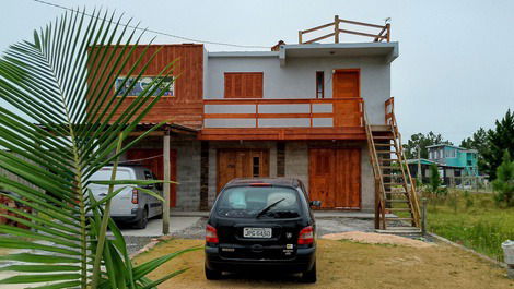 Casa para alugar em Balneário Gaivota - Janaina