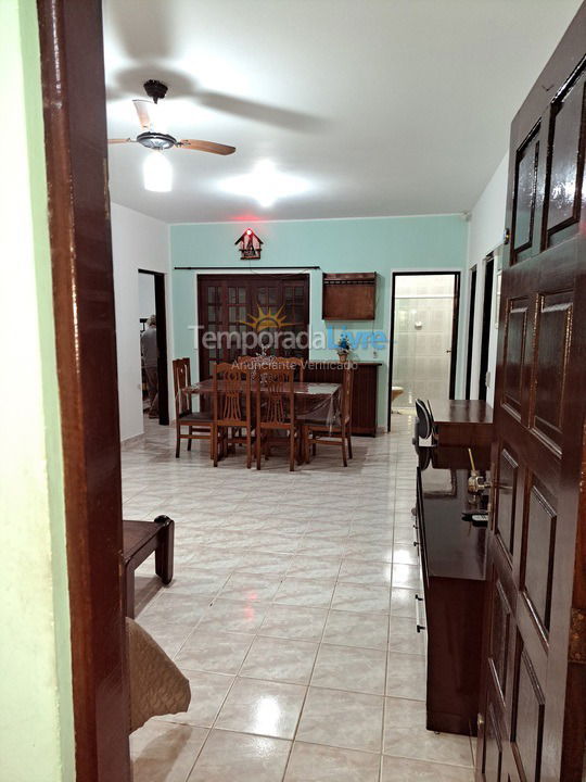 House for vacation rental in Peruíbe (Balneario Tres Marias)