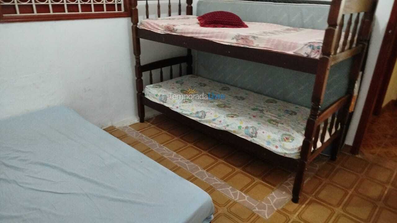 Granja para alquiler de vacaciones em Pedro de Toledo (Jardim Caju I)