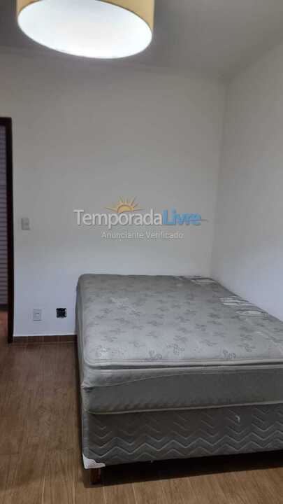 Apartamento para aluguel de temporada em Praia Grande (Canto do Forte)