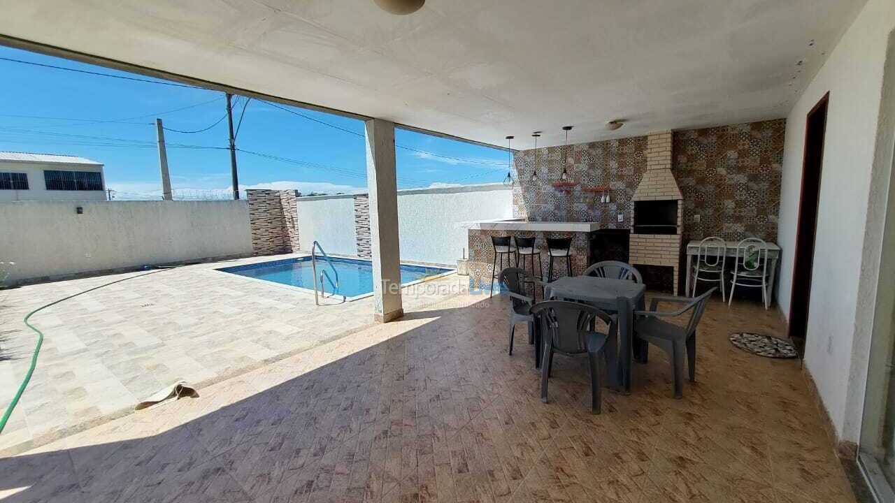 Casa para alquiler de vacaciones em Cabo Frio (Colinas de Pero)