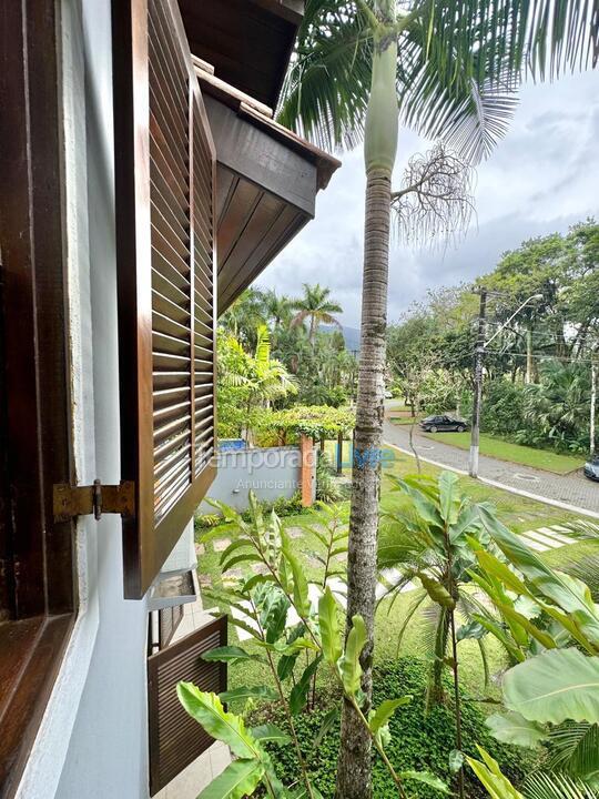 Casa para aluguel de temporada em São Sebastião (Praia da Baleia)